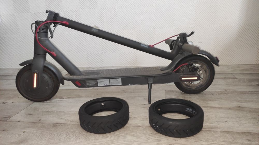 Электросамокат Xiaomi M365
