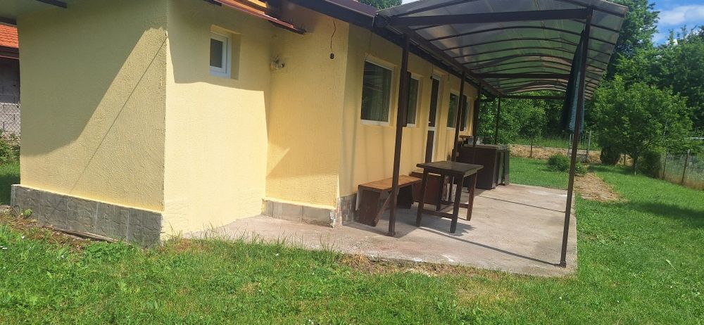Вила под наем гр.Перник с.Големо Бучино