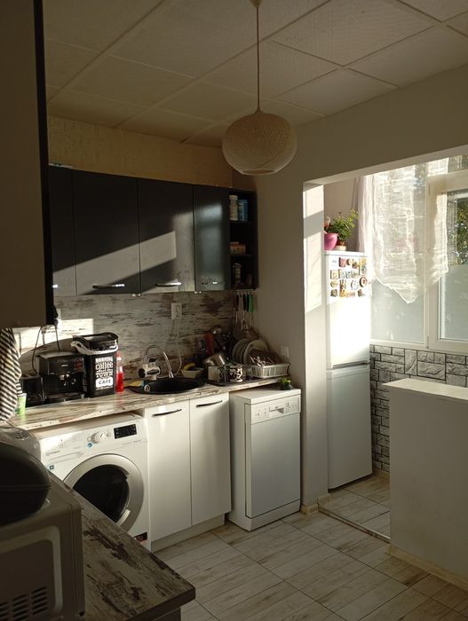 Продава се Тристаен апартамент в Ямбол, Златен рог - 78 кв.м за 1154 €/кв.м - Снимка #10