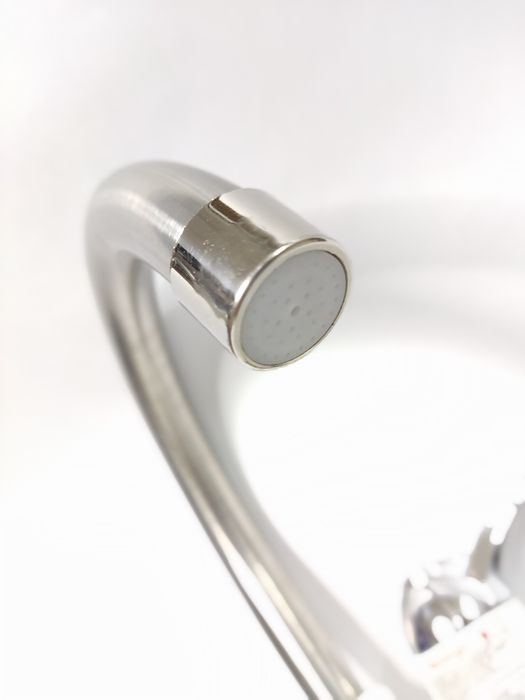 Водонагреватель с душем и без с дисплеем