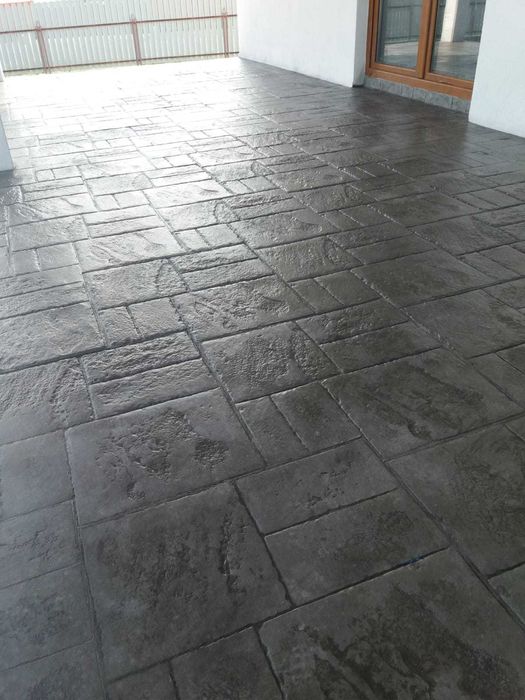 Beton amprentat si vertical