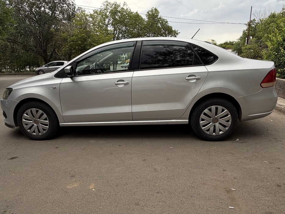 Volkswagen Polo 2013