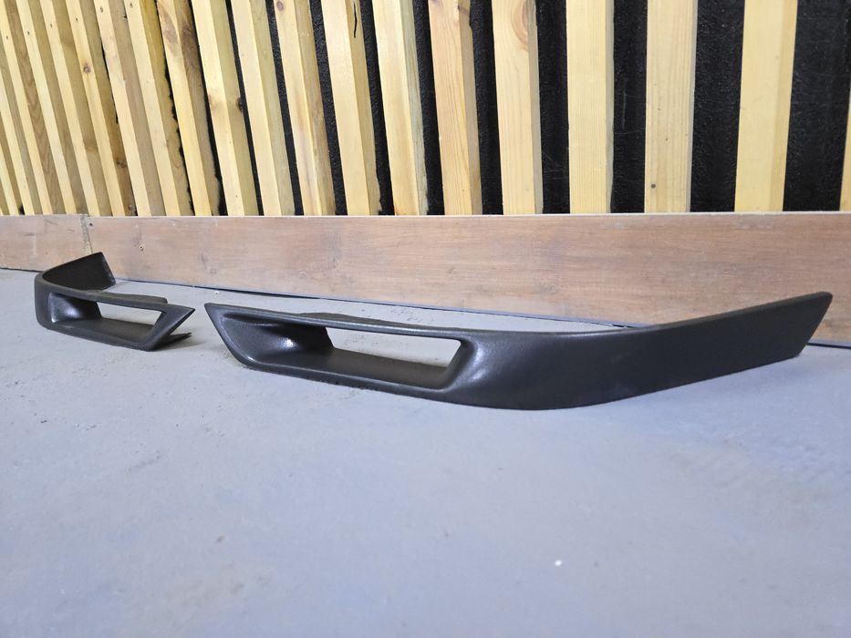 Клыки на передний бампер BMW E34