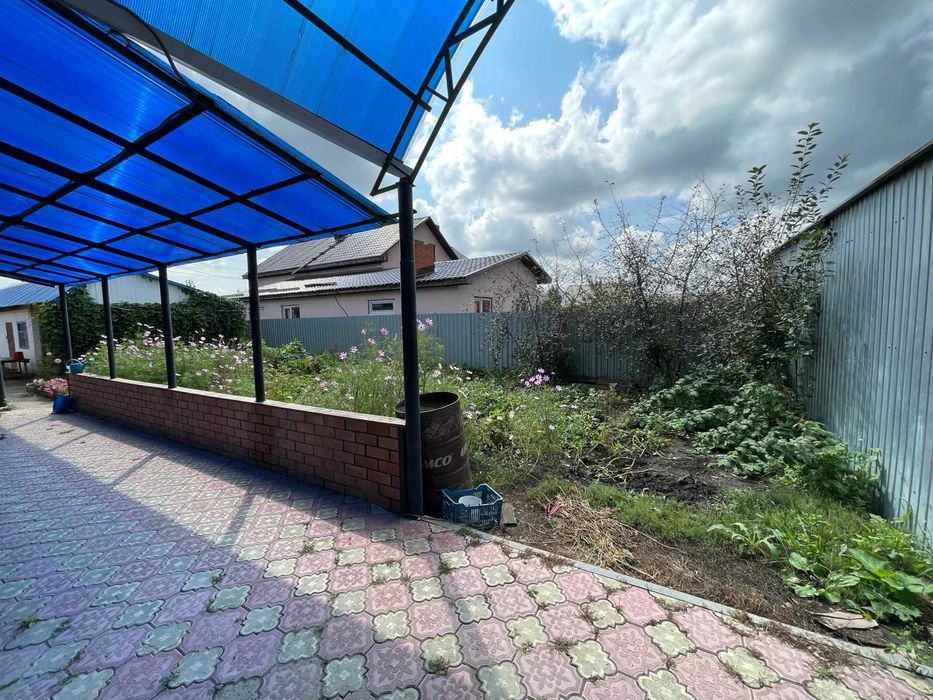 Продаётся 1/2 часть дома Мкон. Береке!!!