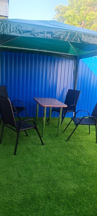 Сдам  дом гостевой студия .для двоих посуточно почасам район стадиона