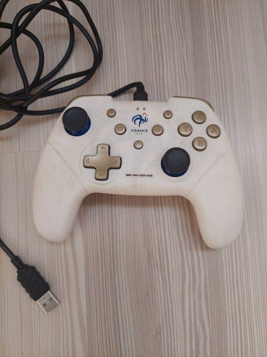 Manetă konix, stare bună.