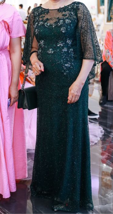 Вечернее платье..