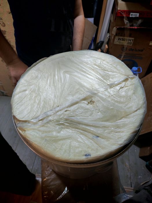 Продам водонагреватель(после падения)