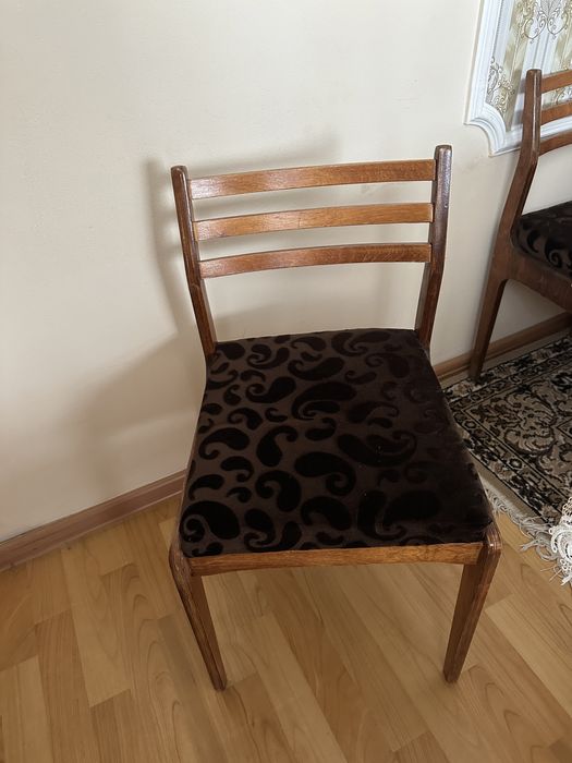 Продам стулья