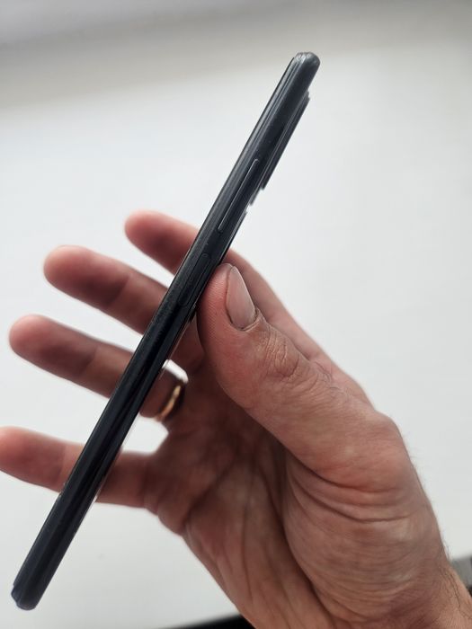 Продам xiaomi 11 lite