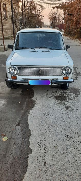 Vaz21011 sotiladi