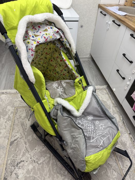 Продам санки-коляску