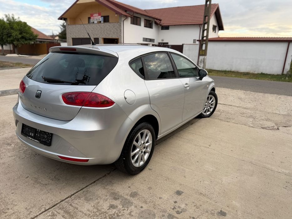 SEAT Leon 2012 — imagine 4