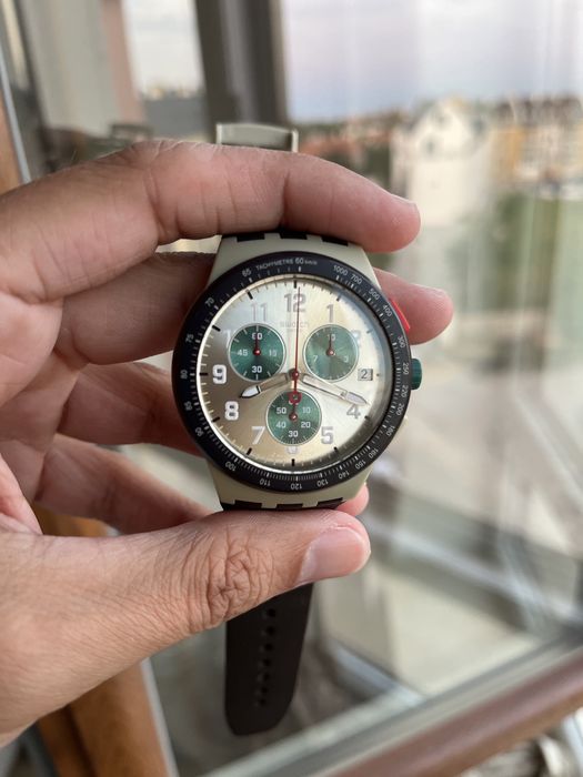 Swatch obsidian часовник