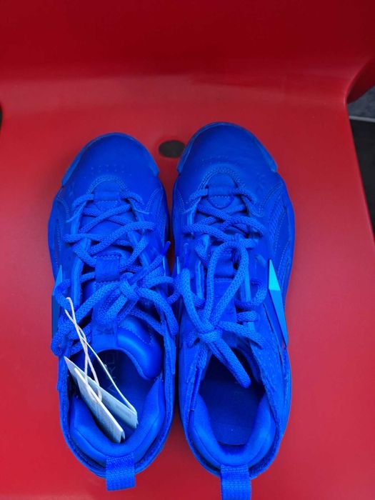 Дамски маратонки Reebok Club C Cardi V2 Номер 40