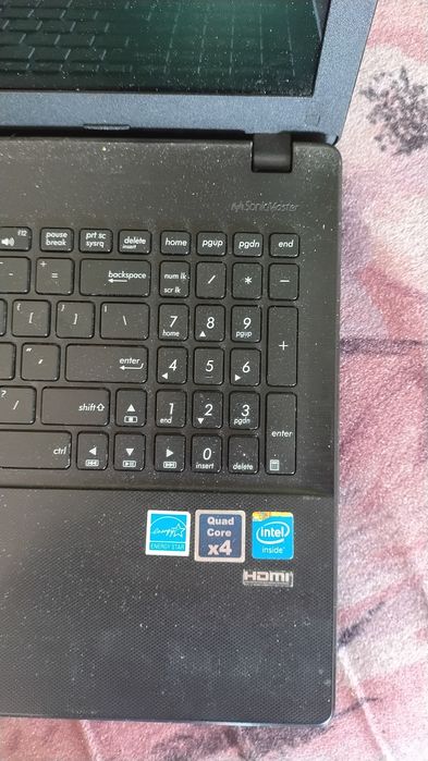 Laptop Asus  Functional