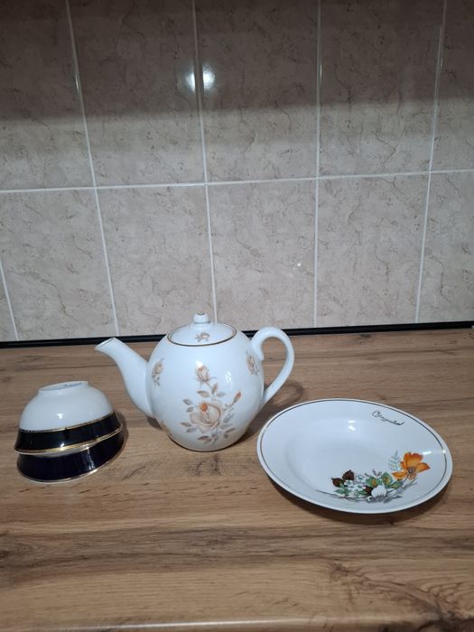 Продаётся посуда советская