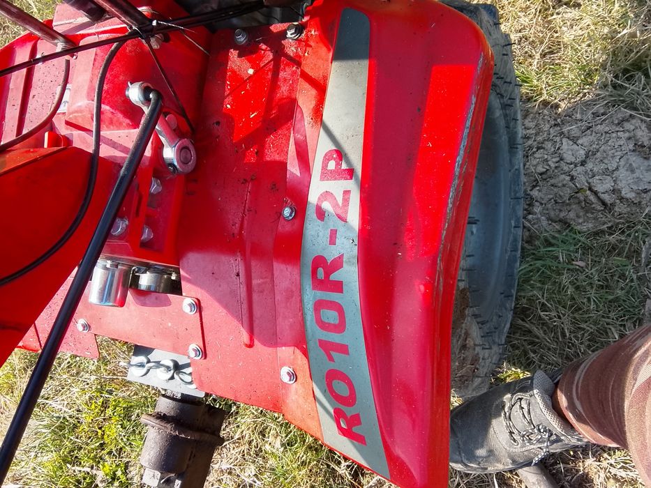 Vând motocultor 10 cai