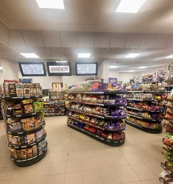 ПРОМОЦИЯ Островен стелаж за магазин (гондола), Търговско оборудване