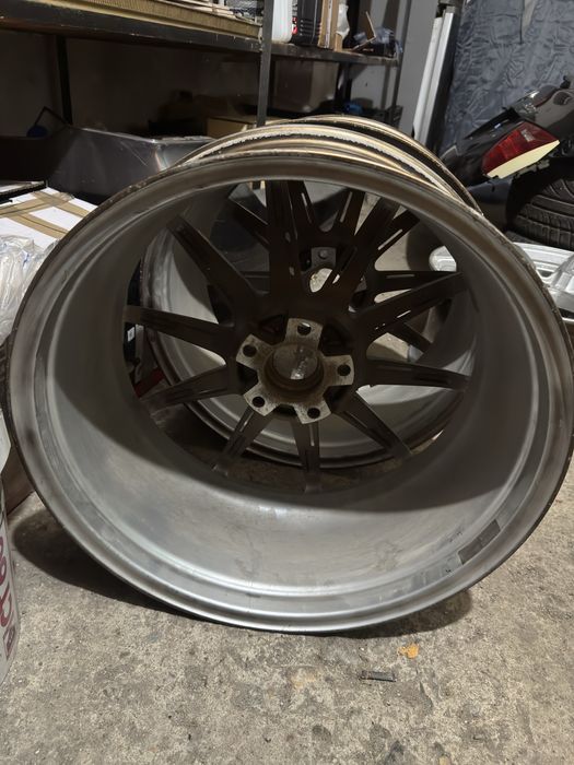 Джанти Tomason TN27 superlight