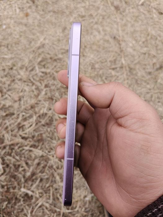 Redmi k70 12/256gb