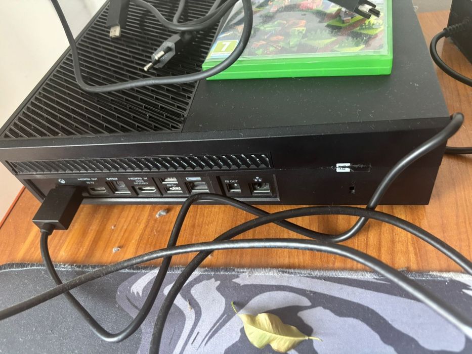 Xbox one 1TB Intr o stare buna