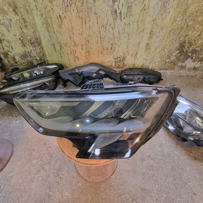 Audi A3 8Y 2021 LED десен фар