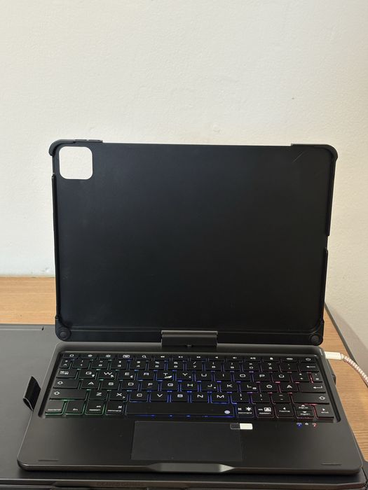 Apple ipad 10 / 10 pro Husa + Tastatura cu touch pad