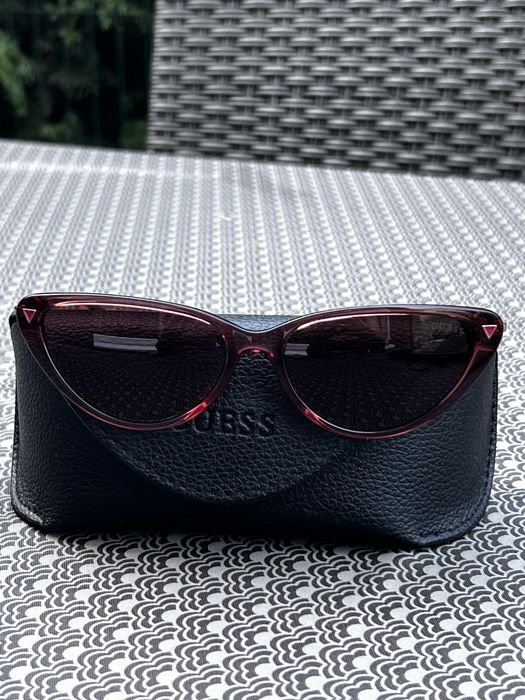 Слънчеви очила Guess