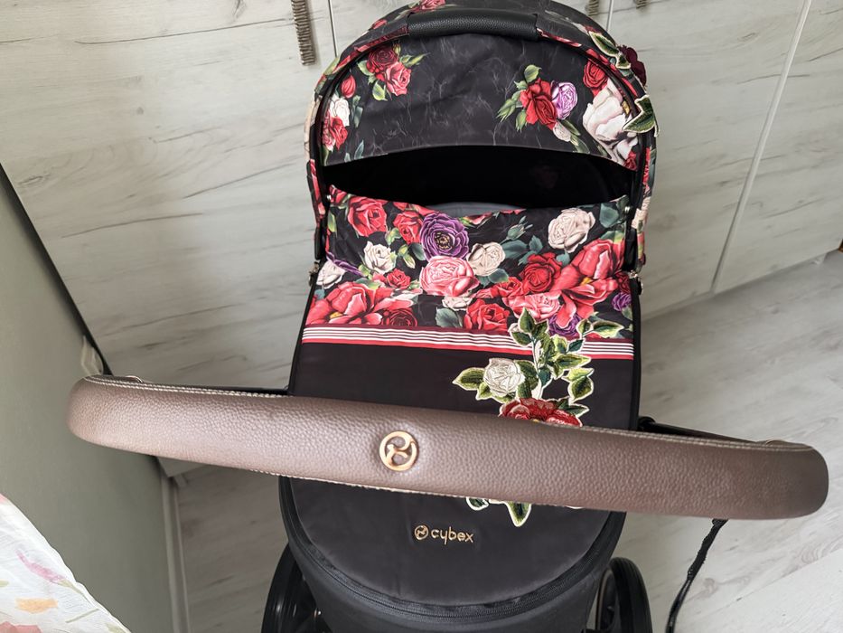 Детска количка CYBEX PRIAM Rose Gold / Spring Blossom