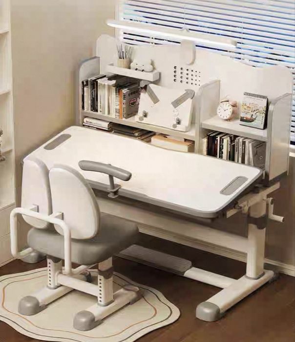 Растущая детская парта-трансформер со стулом