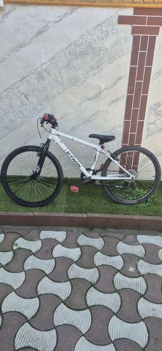 Bicicleta de vanzare