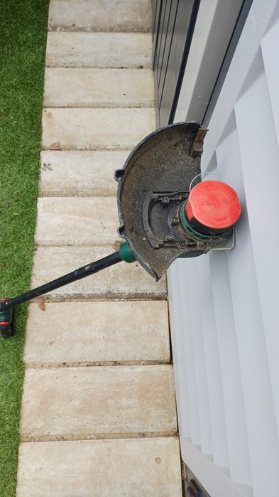 Trimer ryobi bosch