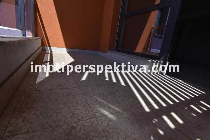 Продава се Тристаен апартамент в Пловдив, Кючук Париж - 112 кв.м за 1279 €/кв.м - Снимка #3