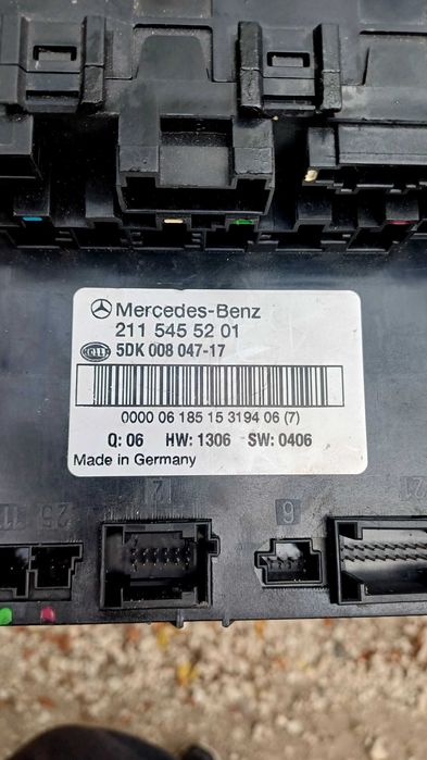 Сам модул заден за w211