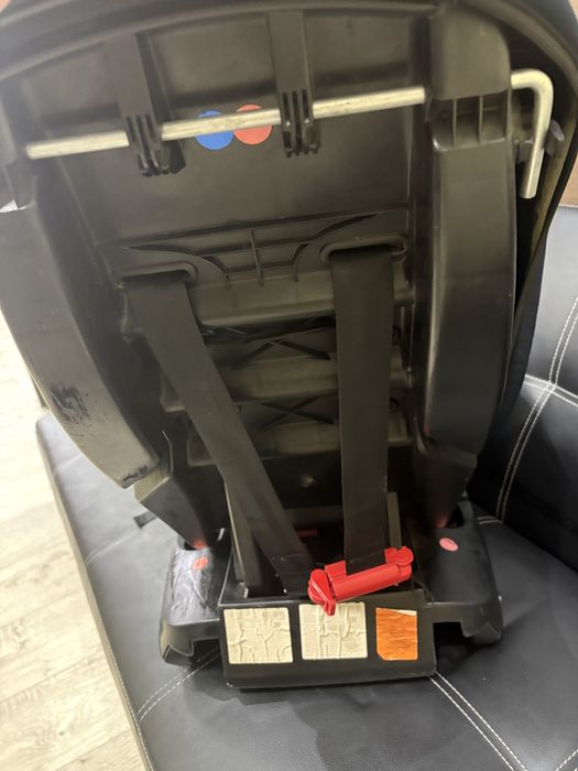 Продам автокресло