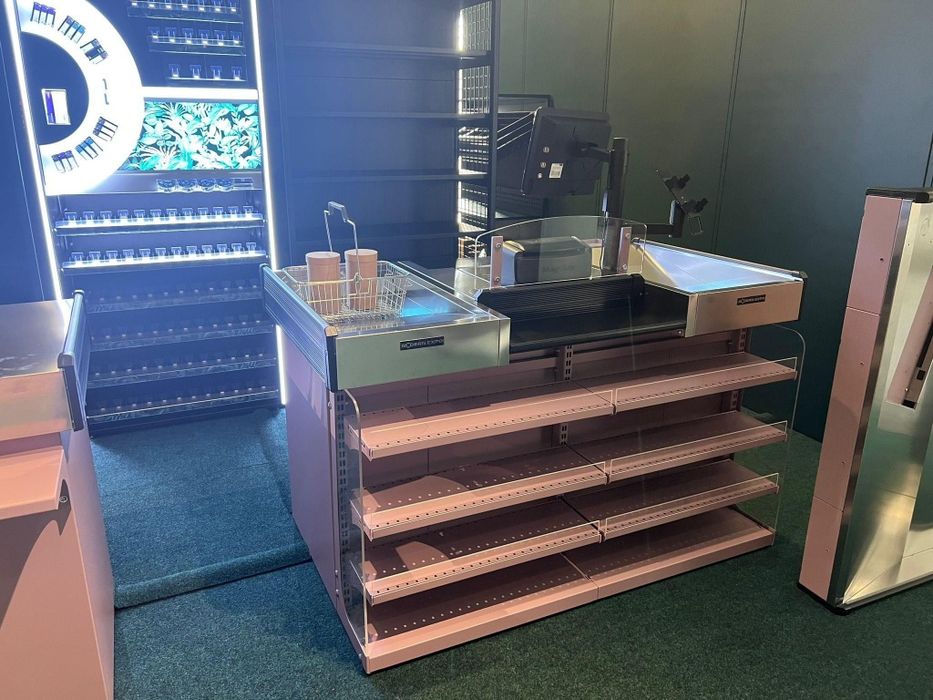 Mobilier rafturi panificatie și patiserie
