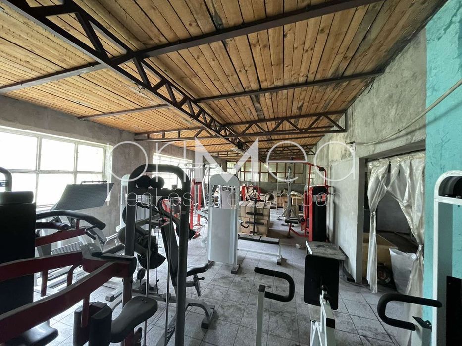 Дава се под наем Склад в с. Медово, Област Бургас - 1500 кв.м за 3989.73 € - Снимка #4