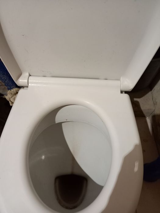 Унитаз б.у для стройки