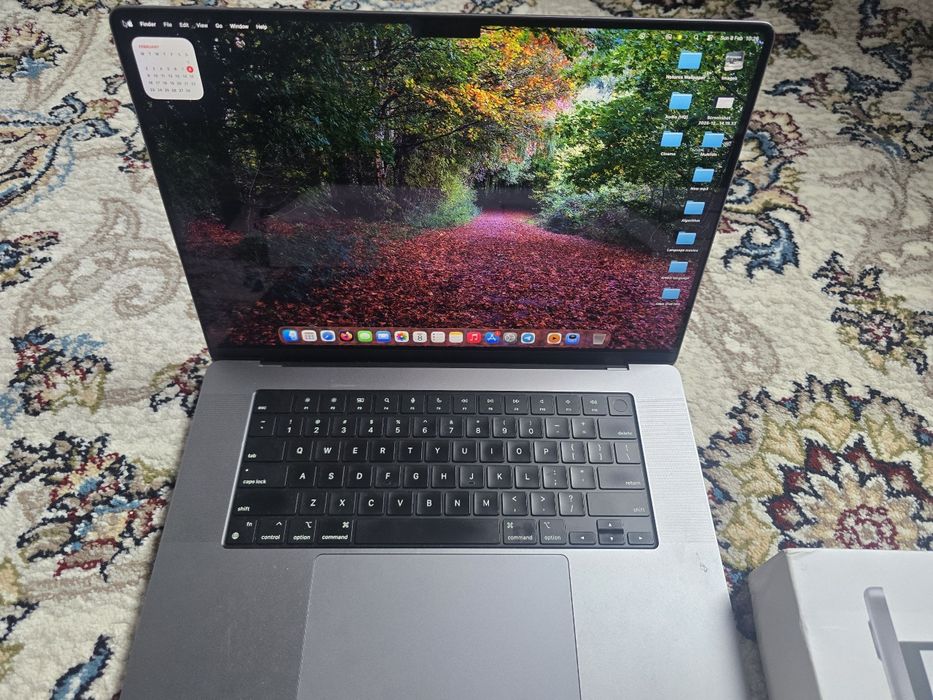 MacBook Pro  M1 Pro / 16GB RAM / 1TB SSD / Full Box 16 inch