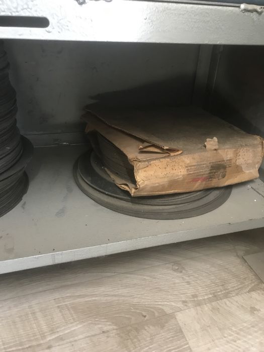 Отрезной диск новый