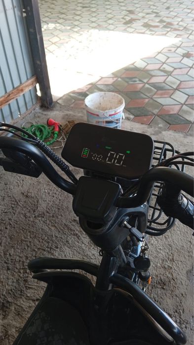 скутер с 3 сиденьями