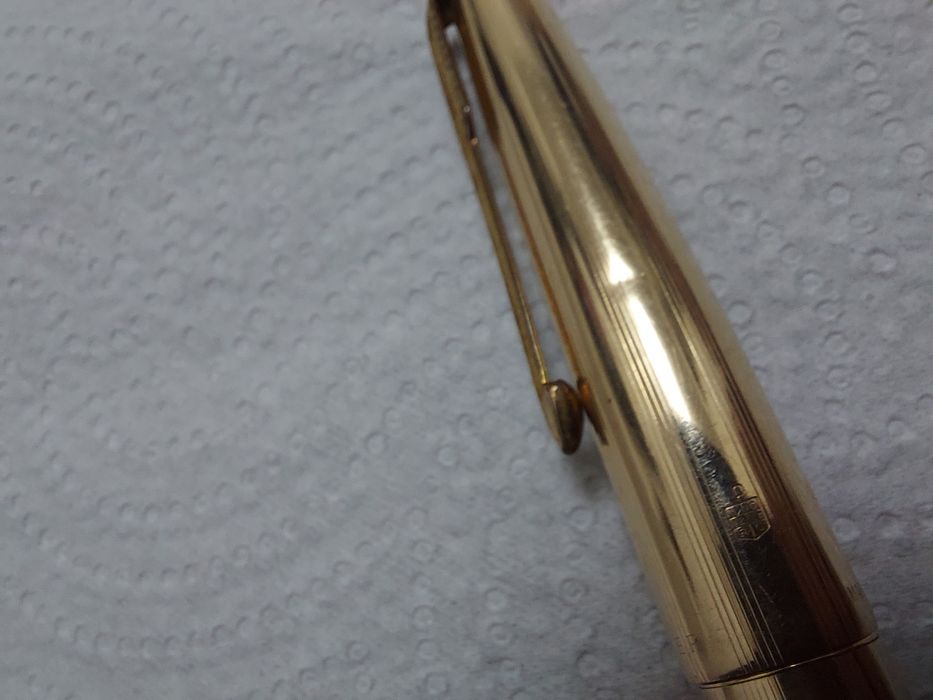 Stilou Parker 65 penita aur 14k