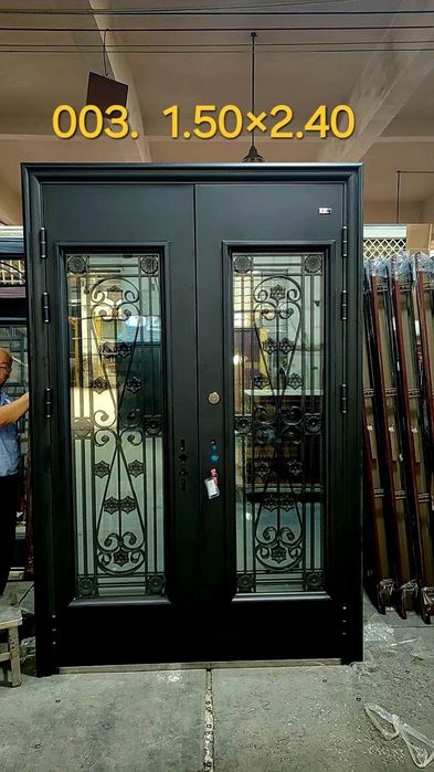 Temir eshiklar.Темир эшиклар.