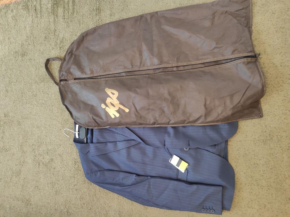 Костюм шим СРОЧНО сотилади