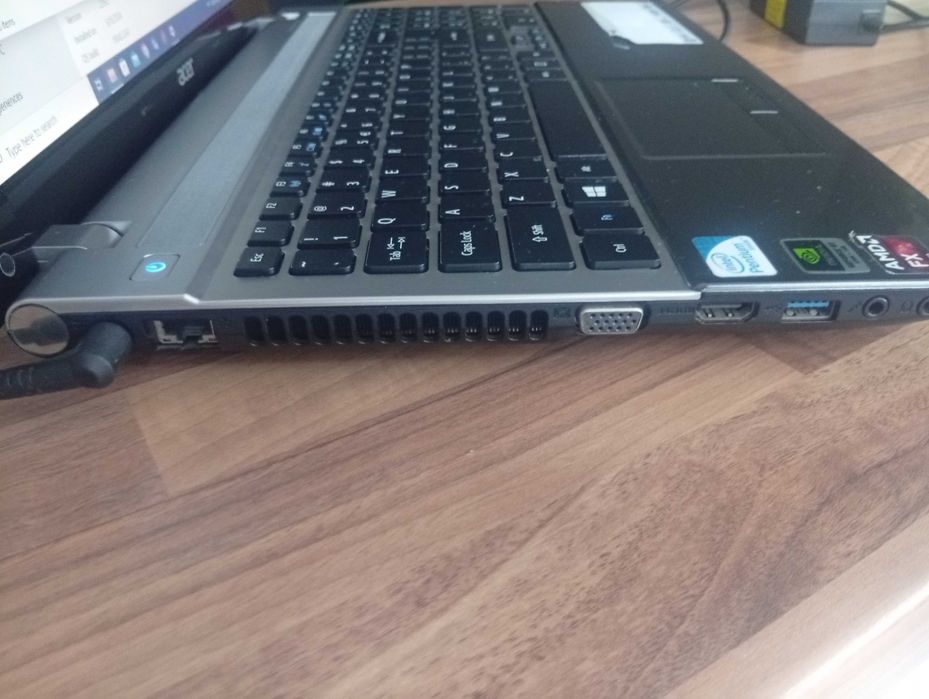 Laptop Acer Intel 2,2