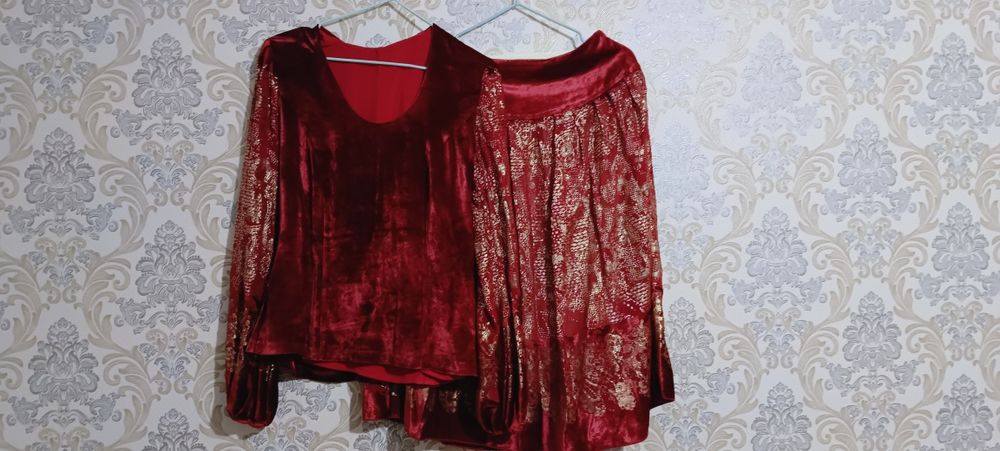 Разгружаю гардероб. Размер: 44-46-48рр