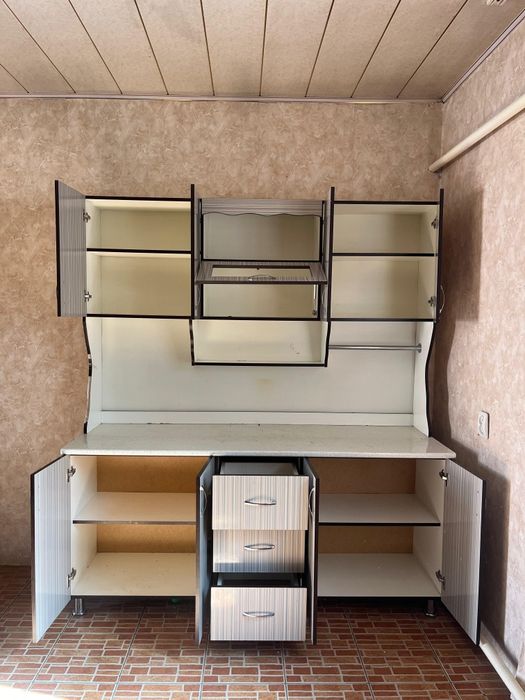 Кухонный гарнитур