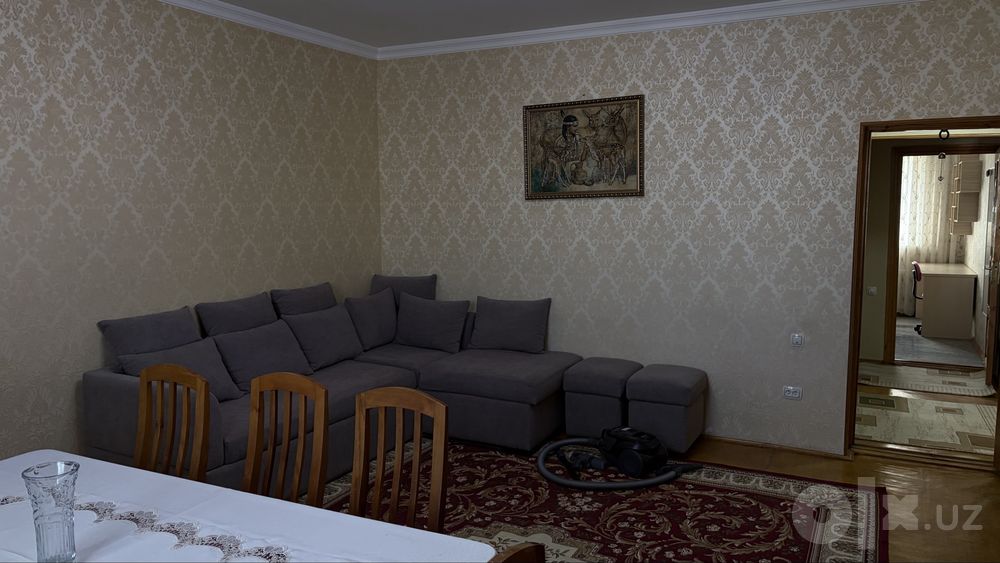 Сдаю 3-х комнатную на Дружба Народов