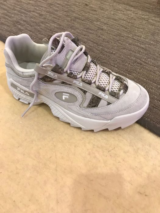 Fila маратонки 39 номер